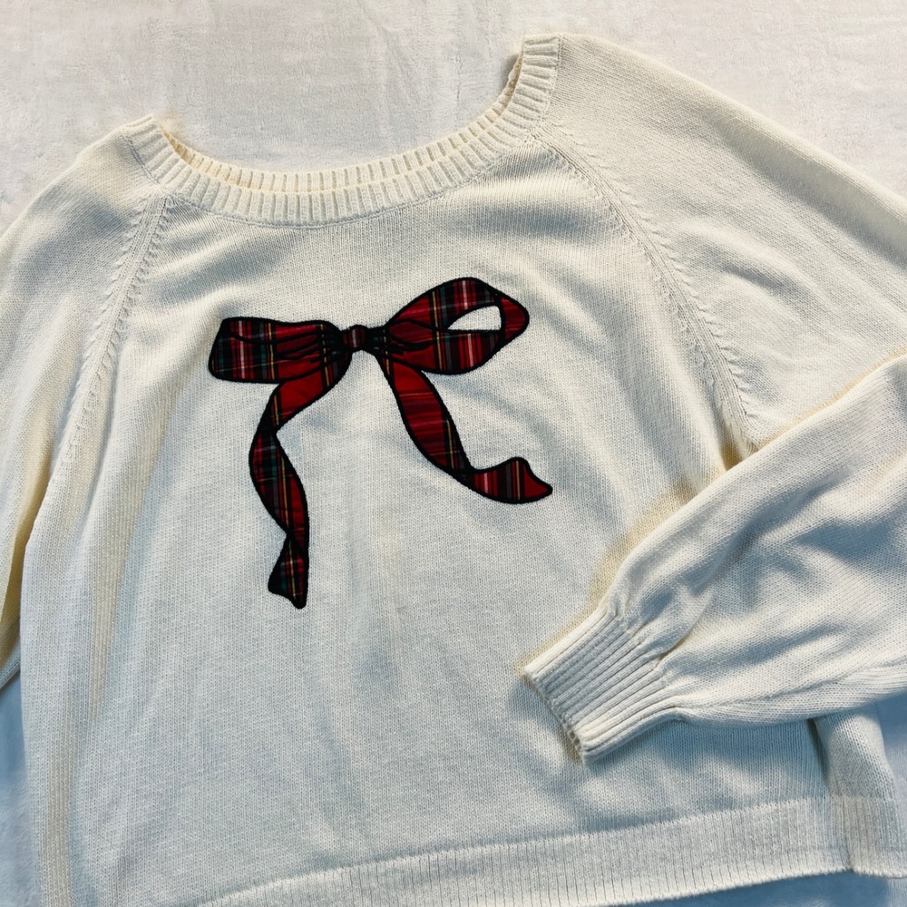 Hollister Womens Cream Plaid Bow Applique Knit Sweater Medium Holiday Preppy